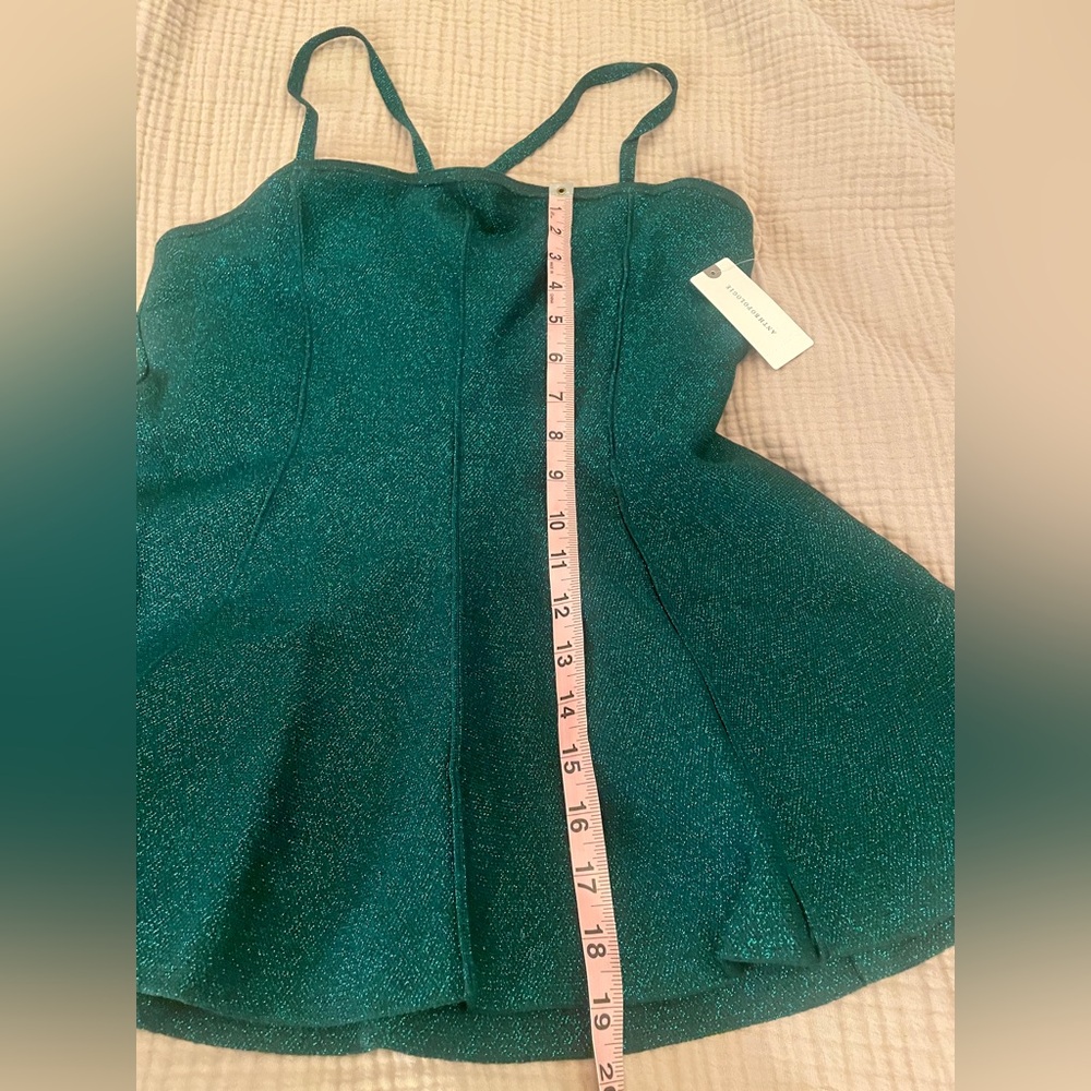 NWT Anthropology Pilcro Hourglass Sparkly Sweater Tank. Medium. - Picture 5 of 8